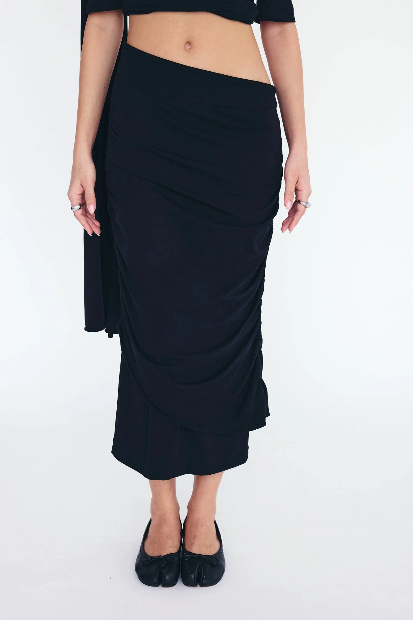 Aishwarya Black Set - Image 2