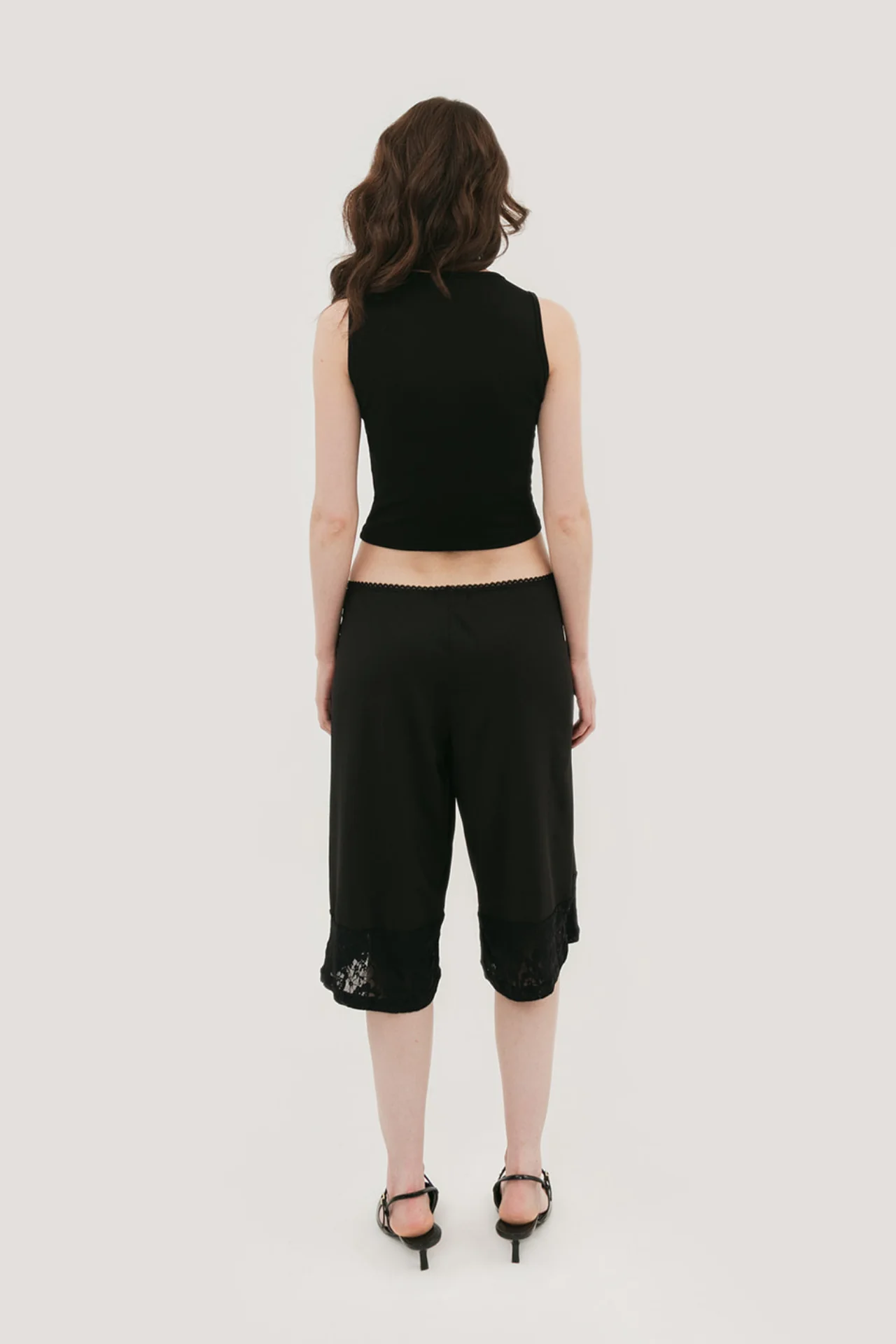 Alexa Capri Pants - Image 10