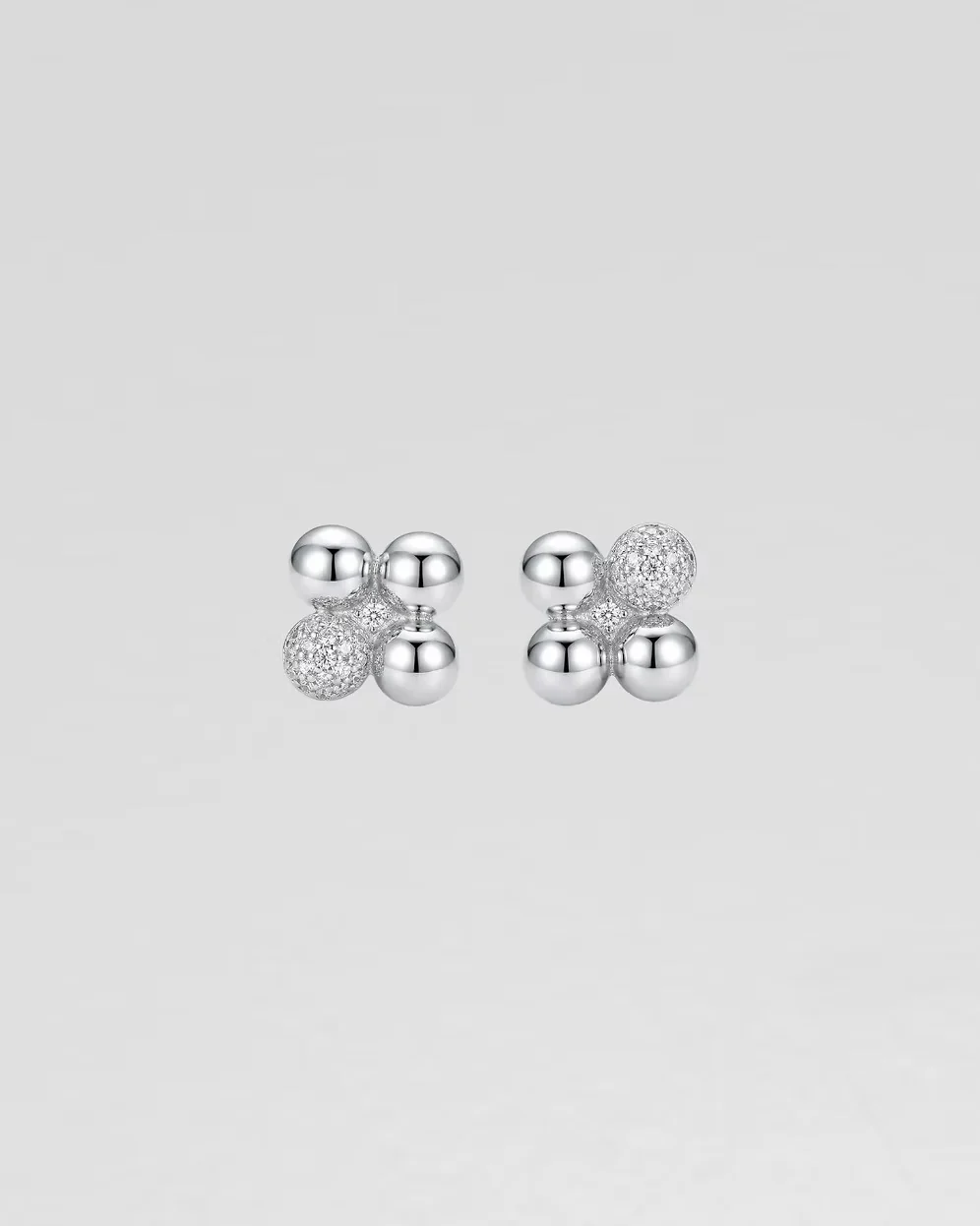 ARCADIA CLUSTER EARRINGS