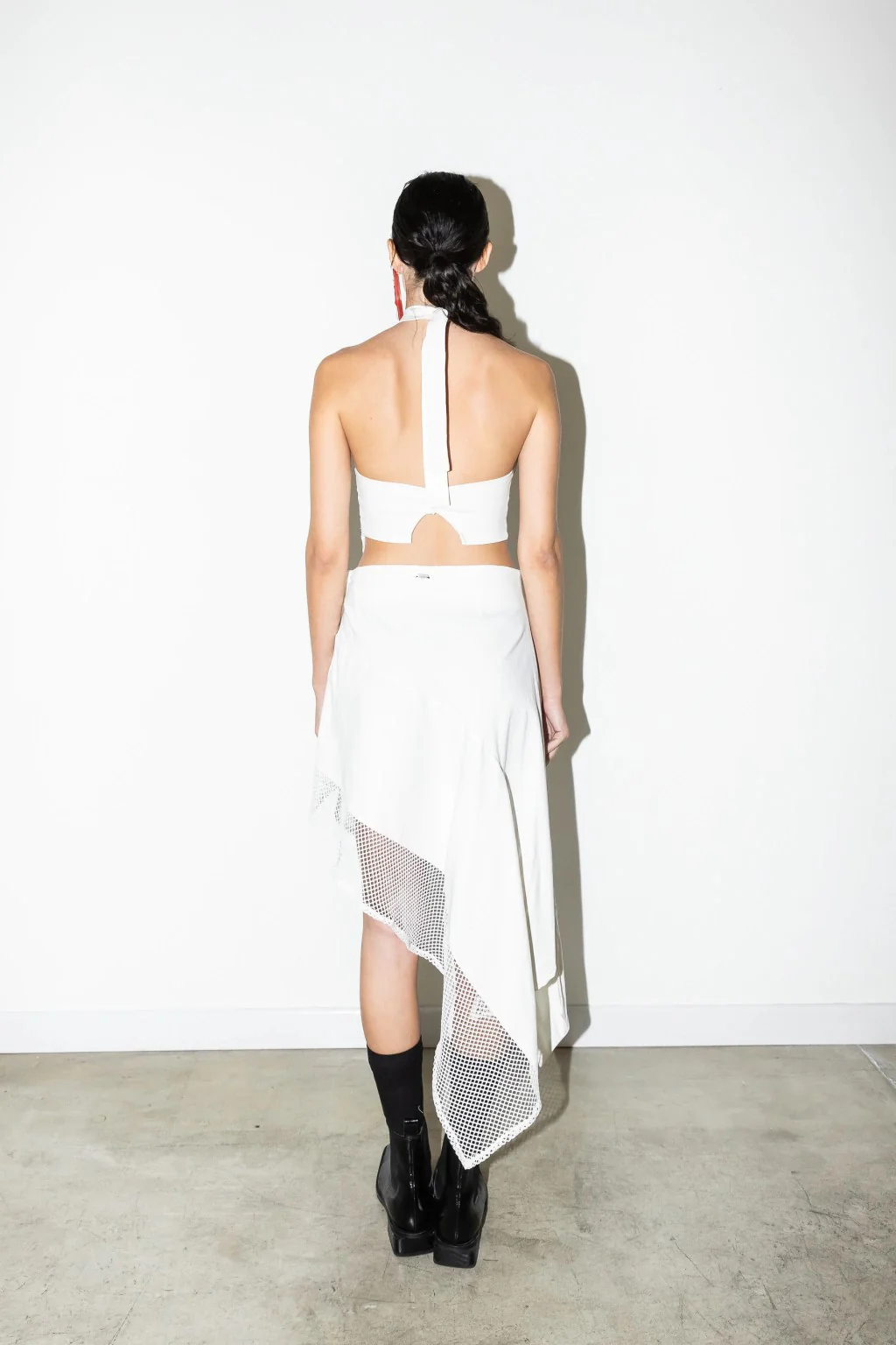 Magnetismo Skirt White - Image 3