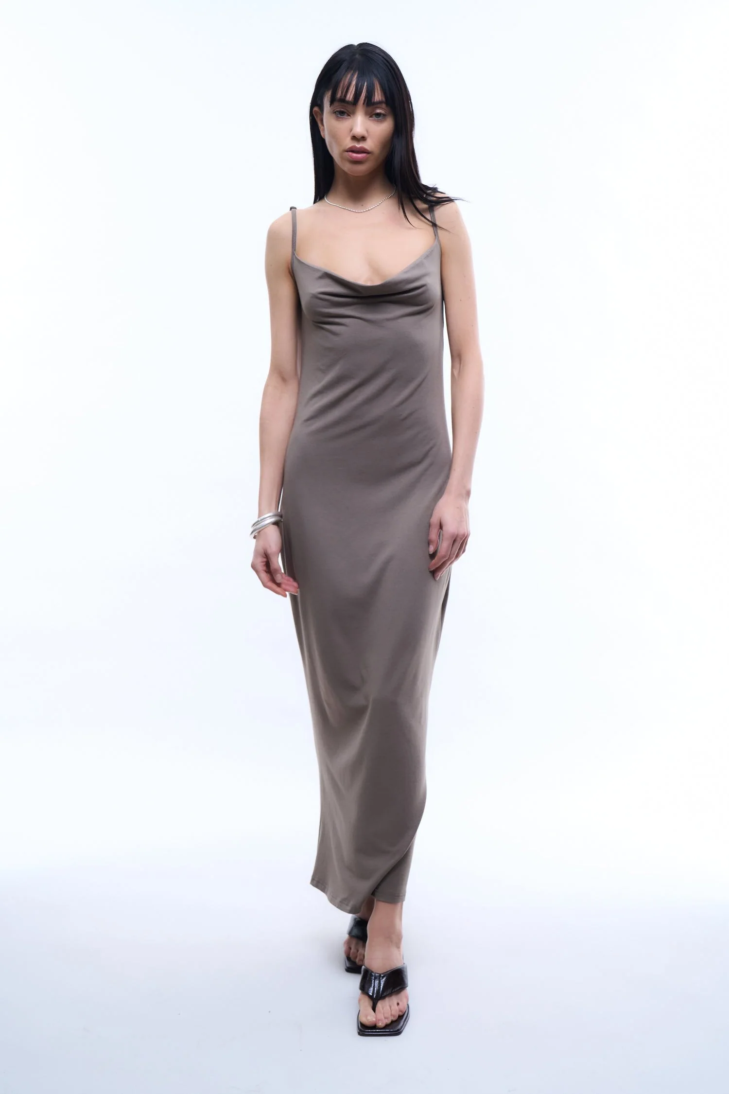 NIGHTLINE LONG DRESS IN MUSHROOM