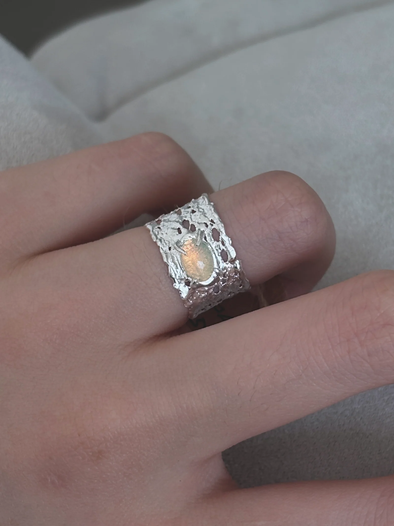 Opal Lace Ring - Image 5