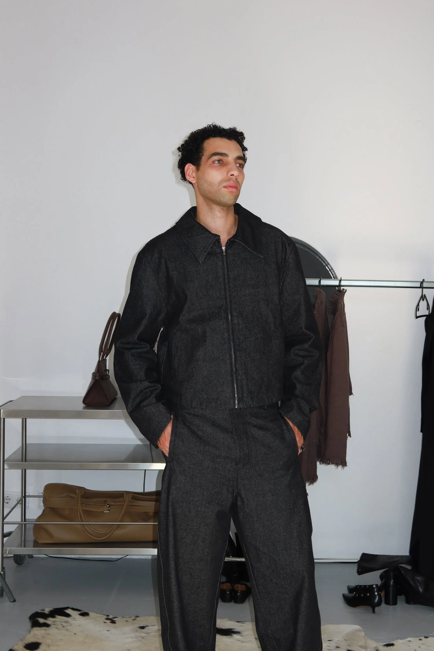 Uniform 2 - Jeans - Image 4